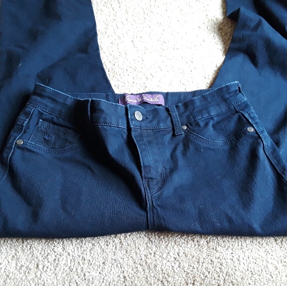 Ladies colored jeans. - Picture 1 of 3